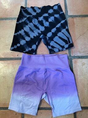Ribbed High-Rise Athletic Bike Shorts — Black Tie-Dye & Lavender Ombre